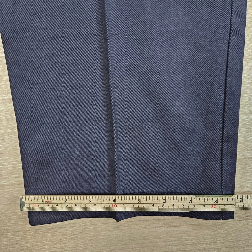 Dockers True Chino Mens 33x32 Navy Blue D4 Relaxed Fit Pleated Pants NEW